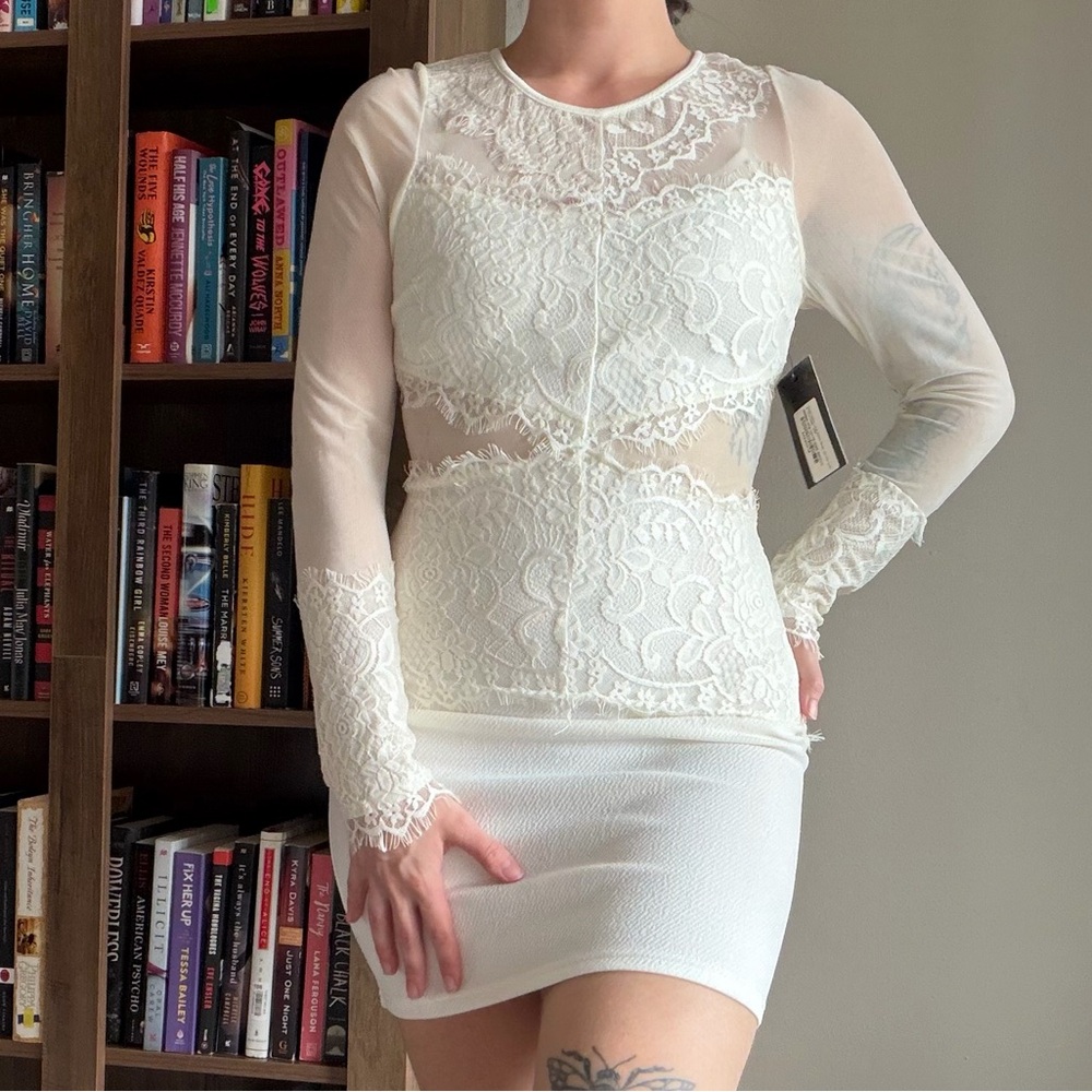 Chic Lace Cream Mini Dress